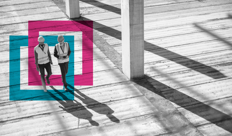SINGLE-IMAGE_squares-foreman-inspecting-site_oct23