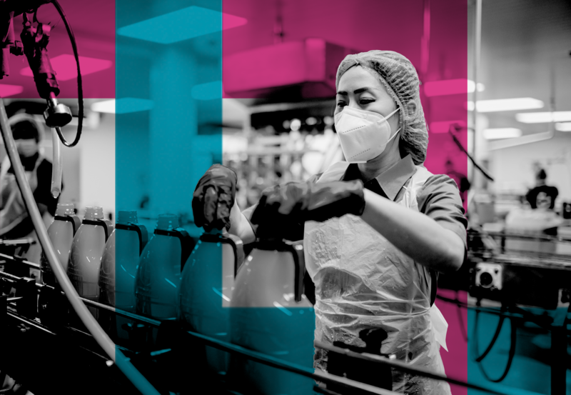 SINGLE-IMAGE_squares-worker-in-bottling-plant_nov23