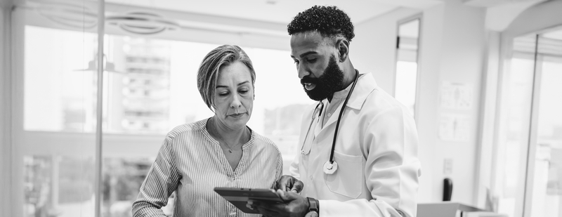 SINGLE-IMAGE_healthcare-professional-using-digital-tablet_jan25